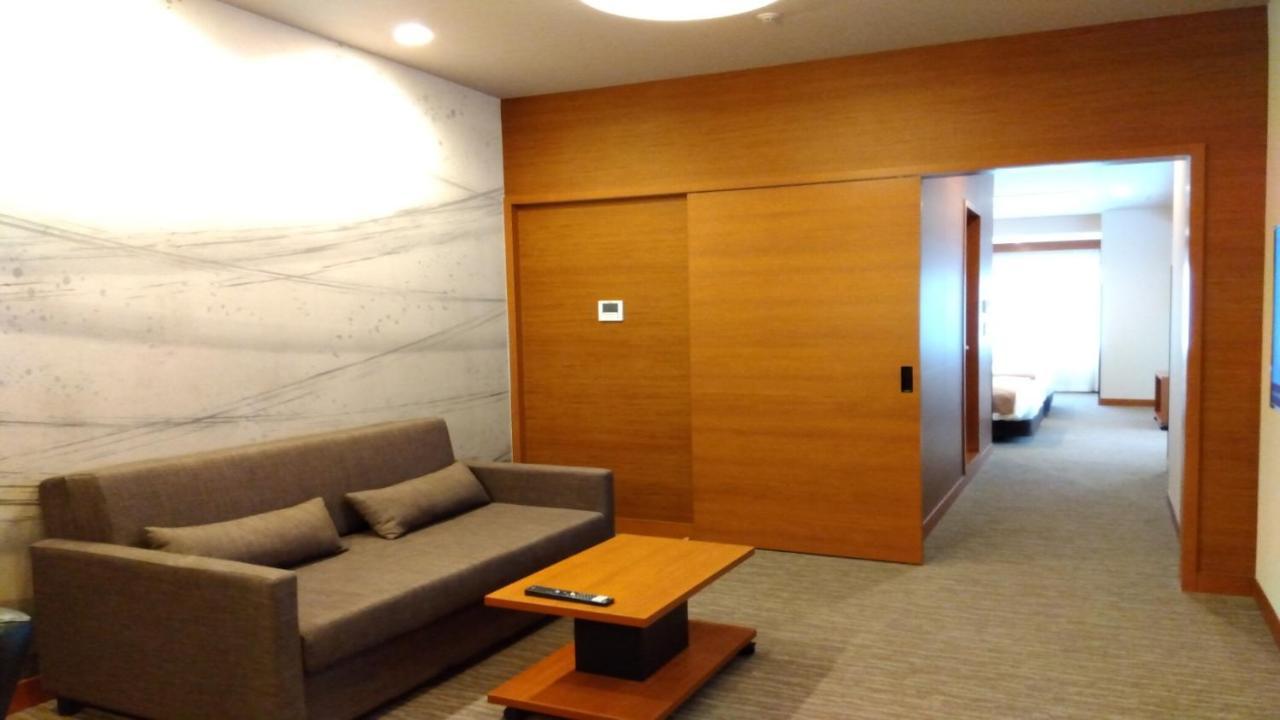 Odysis Suites Osaka Airport Hotel Izumisano Eksteriør bilde